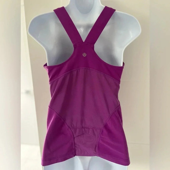 Lululemon/ Deep V-neck/ Mesh detail/ Purple/ Size: See measurements in photos - Picture 3 of 8